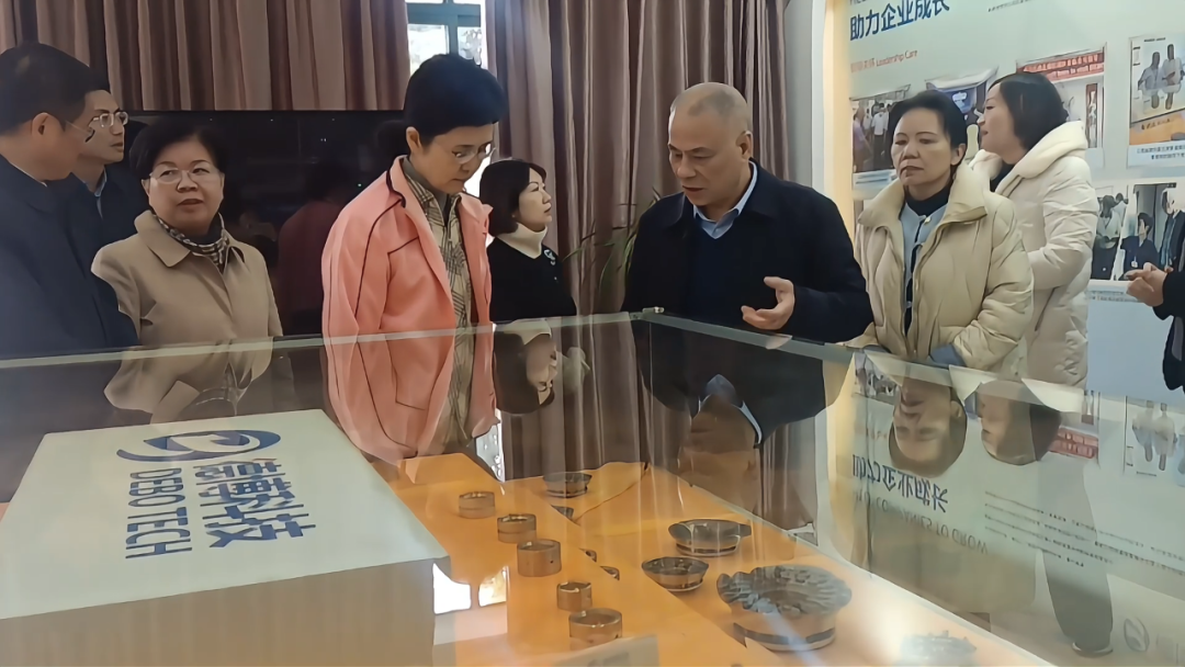 江西省政協(xié)副主席、省工商聯主席謝茹等一行領導蒞臨公司調研指導！